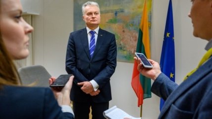 Угроза коронавируса: президент Литвы отменил визит в Украину