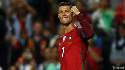 Сумасшедший гол ножницами Роналду и хет-трик за Португалию (Видео)
