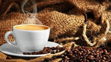 Медики подсказали, с чем полезнее пить кофе