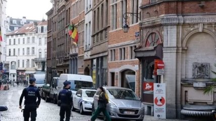 В Брюсселе дипломаты и депутаты устроили оргию под носом у полиции (фото и видео)