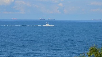 В Черном море ВМС испытывают украинский бронекатер 