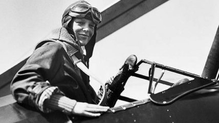 В Тихом океане нашли останки самой известной женщины-пилота в мире