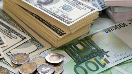 Курс валют на 13 ноября: НБУ снова снизил курс доллара 