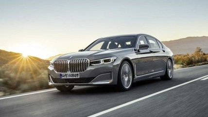 Новый BMW 7-Series превратится в электрокар