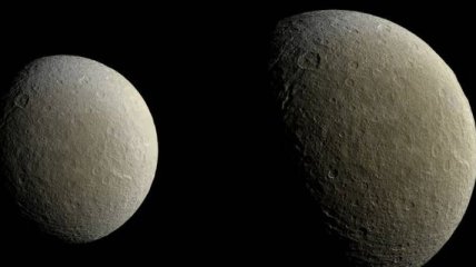 Зонд Cassini запечатлел второй спутник по величине луны Сатурна 