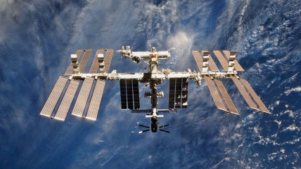 МКС в опасности: NASA бьет тревогу из-за возможного столкновения с неизвестным объектом