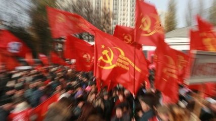 КПУ начала шествие по Крещатику  