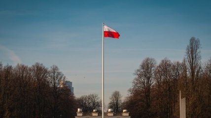 Закрытие парков и другие запреты: В Польше усиливают карантин