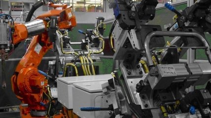 Китай обойдет США и ЕС по числу промышленных роботов