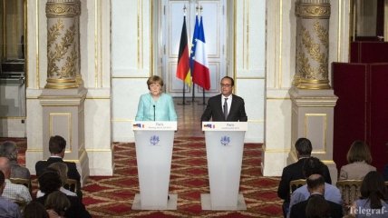 В Елисейском дворце начались переговоры Олланда и Меркель по Греции 