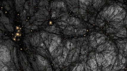 Найдена древняя галактика, переполненная темной материей