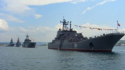 В Севастополе пройдет парад украинских и российских кораблей