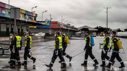 В Испании из-за коронавируса за сутки умерли почти 400 человек