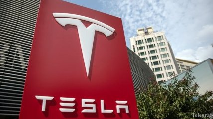 Омелян назвал условия создания завода Tesla в Украине