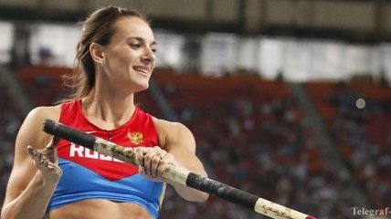 Елена Исинбаева приступила к тренировкам