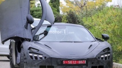 Появились снимки с тестирования спорткара McLaren 720S 