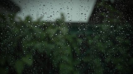 Погода на сегодня: дожди будут почти по всей Украине