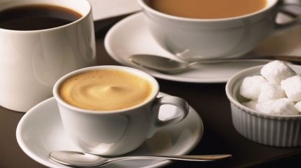 Ученые: Чай и кофе согревают не только тело, но и душу