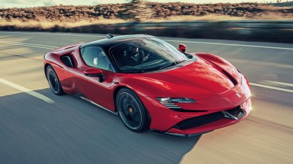 Суперкар Ferrari