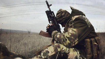 Росіяни знову розстріляли українських військових: злочин потрапив на відео