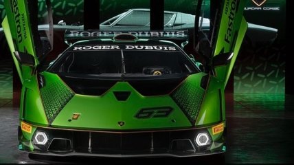 Сверхъбыстрый гиперкар: Lamborghini показала видеоролик о Essenza SCV12 (Видео)