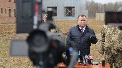 Полторак пояснил, что вынуждает боевиков Донбасса отказаться от танков