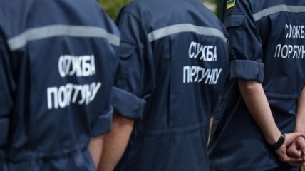 В офисно-складских помещениях Ровно 300 спасателей тушили пожар