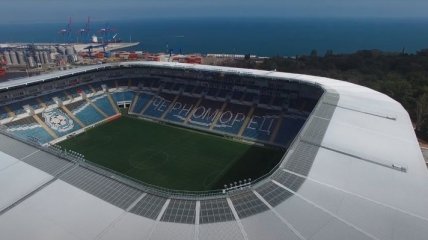 Играть на поле больше нельзя: что стало со стадионом "Черноморец" после концертов Коржа и Монатика (фото)