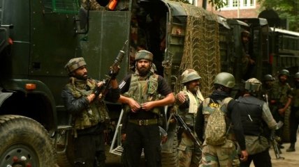 Нападение на КПП в Индии: погиб полицейский, трех боевиков ликвидировано