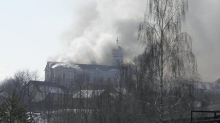 Во Львовской области горело историческое здание коллегиума иезуитов