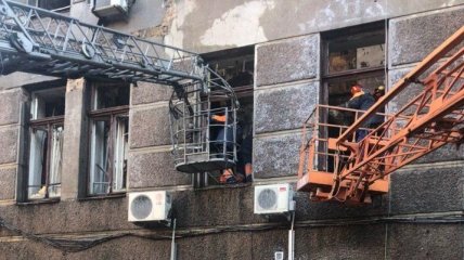 Мэрия выплатит компенсации пострадавшим от пожара в Одесском колледже