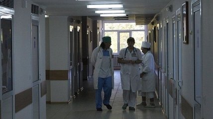 В Киевской области три райбольницы прекратили прием пациентов из-за COVID-19