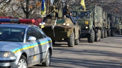 Силы АТО доставили 28 тонн гумпомощи в Донецкую область (Видео)
