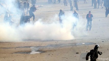 Полиция Пакистана применила слезоточивый газ и водометы против протестующих