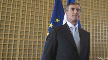 Во Франции экс-министра бюджета могут посадить в тюрьму на три года