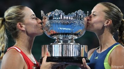 Бабош и Младенович - чемпионки парного разряда Australian Open