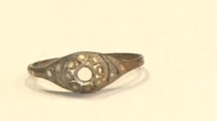 В музее "Аушвиц" в кружке обнаружены ювелирные украшения (Видео)