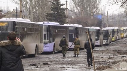 Из "горячих точек" Донбасса эвакуировали 874 человека