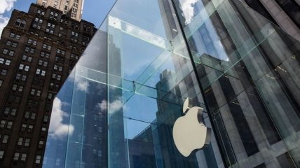 В Apple исправили ошибки, которые могли привести к кибервзломам телефонов