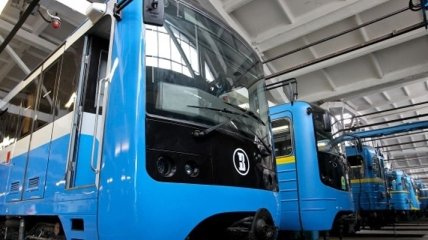 Возобновлена работа двух станций киевского метро 