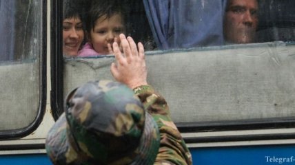 Из Луганска по "зеленому коридору" 4 августа выехало 353 человека