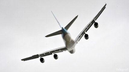 В Японии авиалайнер зацепился за антенну, есть пострадавшие