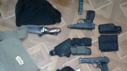 СБУ изъяла посылку с оружием и боеприпасами в Кривом Роге