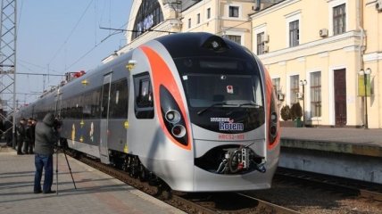Украинцы чаще ездят железной дорогой в ЕС, чем в РФ 