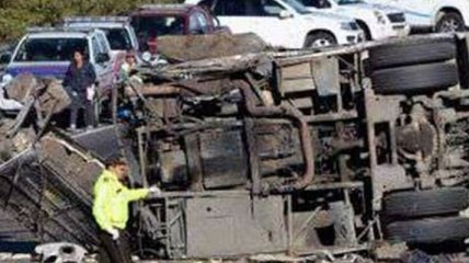 Автобус столкнулся с грузовиком в Судане, по меньшей мере 14 погибших