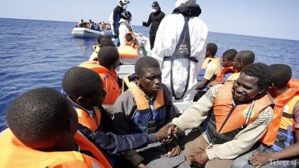 За сутки у берегов Ливии спасли более 4 тысяч мигрантов