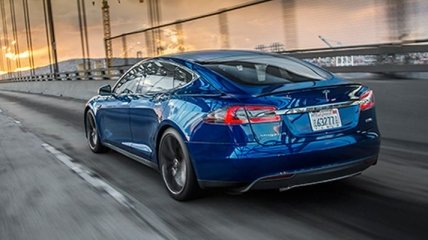 Tesla улучшит программное обеспечение для автопилотов
