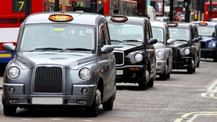 В такси Лондона появится бесплатный интернет 