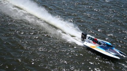 Сегодня стартуют гонки на моторных лодках в классе "Формула-1"