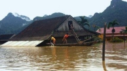 Увеличилось число жертв наводнений во Вьетнаме 